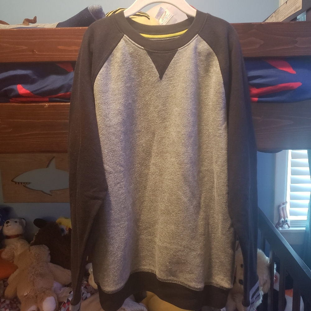 Athletic works sweatshirt